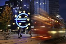  S&P menurunkan  peringkat  kepercayaan kredit terhadap 9 negara Eurozone - ảnh 2